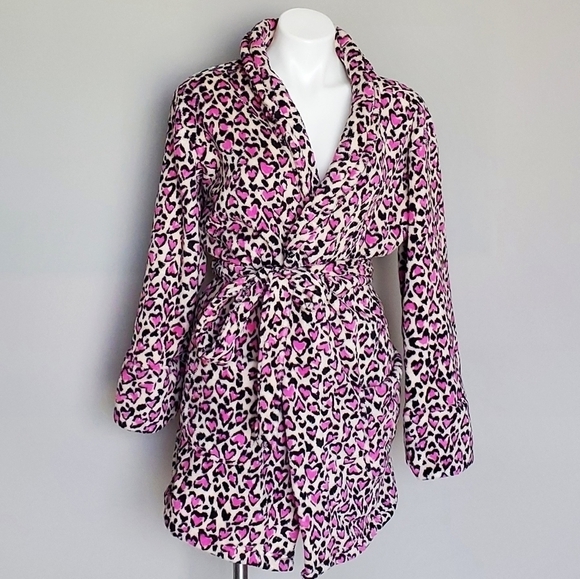 Victoria’s Secret Plush Leopard Heart Robe S/XS - Picture 2 of 7